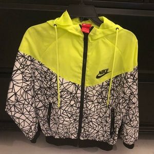 Nike WindBreaker!